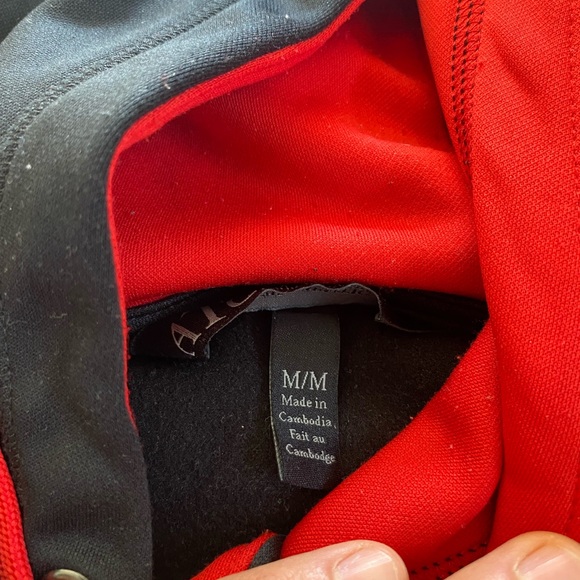 Mens medium comfy sweater - Picture 2 of 4